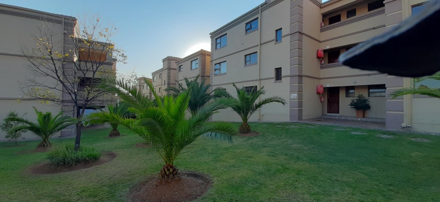 1 Bedroom Property for Sale in Sunninghill Gauteng