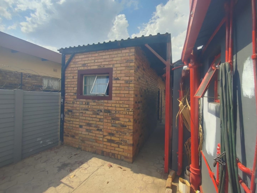 To Let 3 Bedroom Property for Rent in Eersterust Gauteng