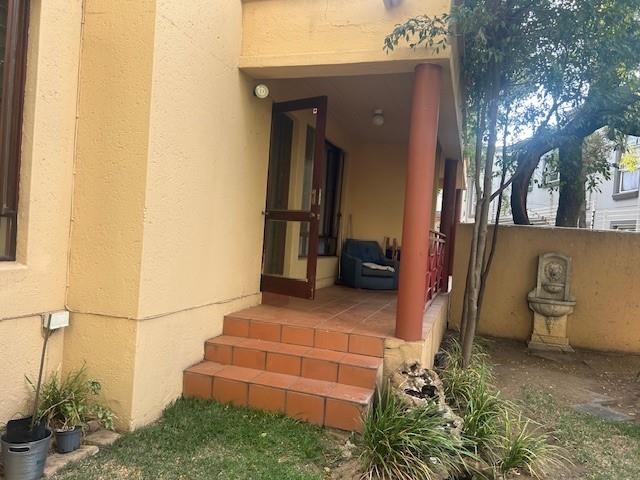 To Let 2 Bedroom Property for Rent in Ferndale Gauteng