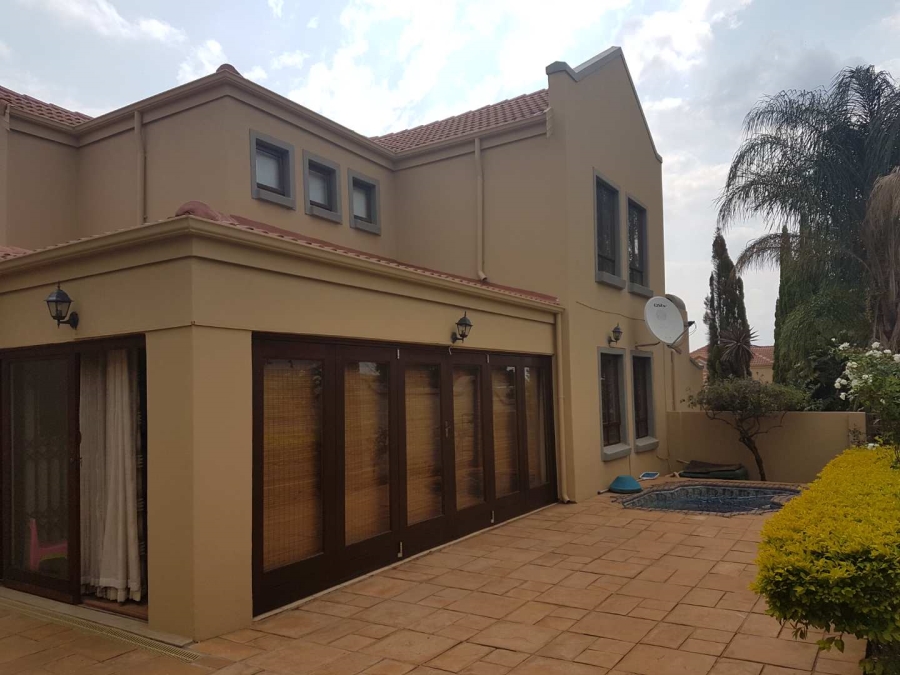 To Let 3 Bedroom Property for Rent in Boardwalk Gauteng