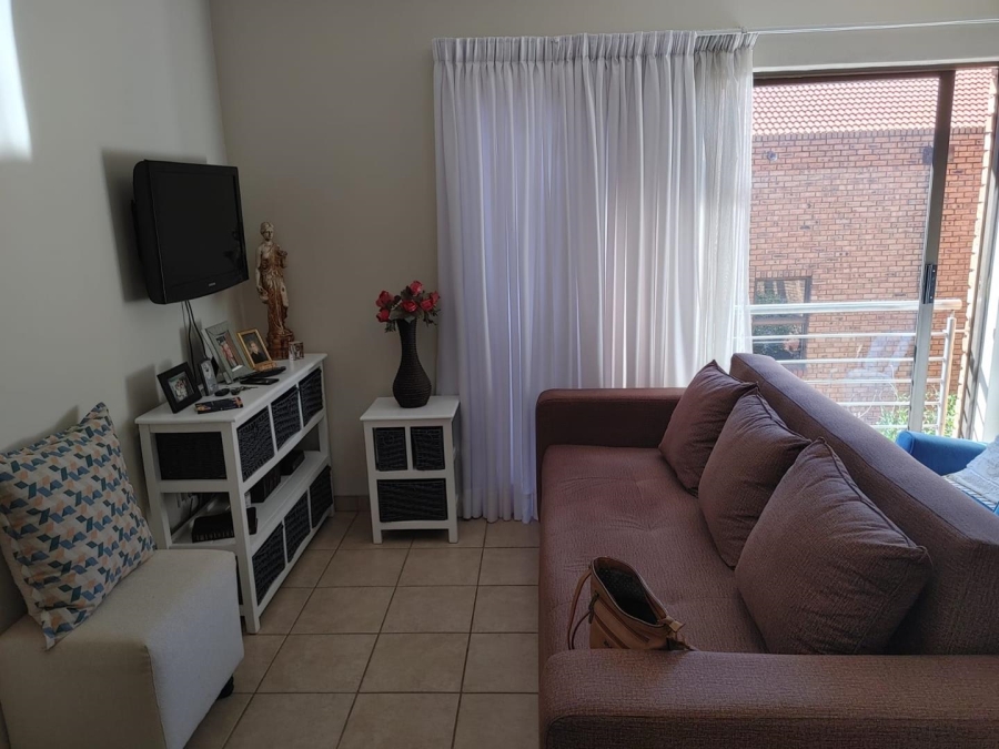 1 Bedroom Property for Sale in Willow Park Manor Gauteng