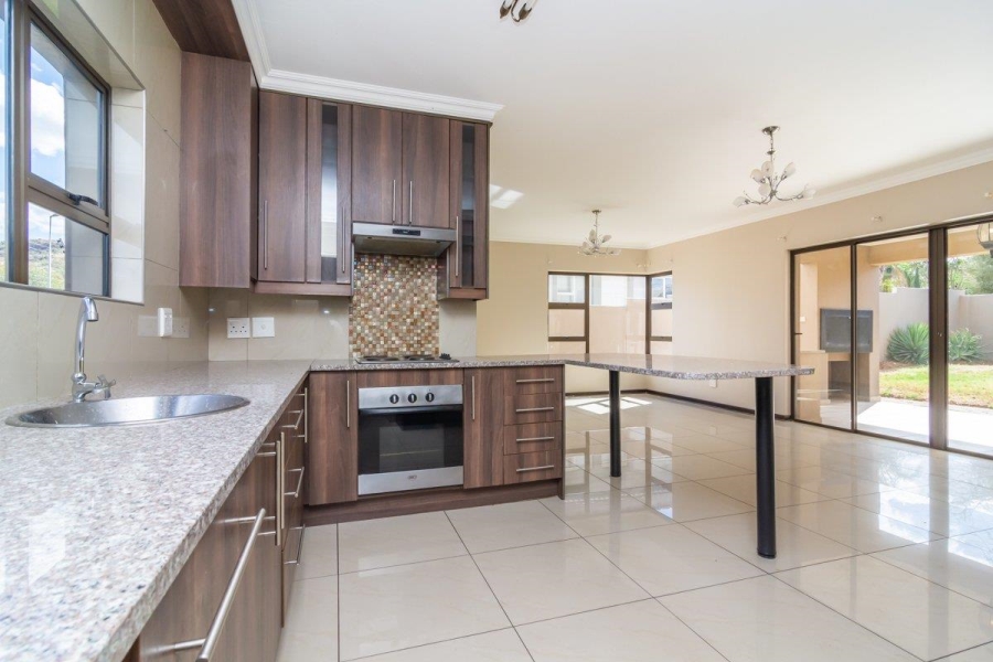 4 Bedroom Property for Sale in Homes Haven Gauteng