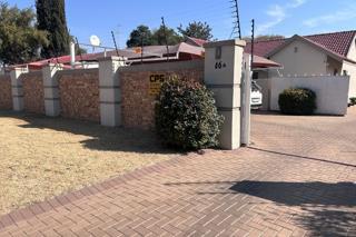 3 Bedroom Property for Sale in Brackenhurst Gauteng