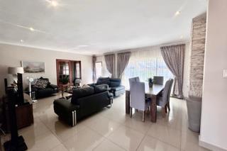 3 Bedroom Property for Sale in Brackenhurst Gauteng