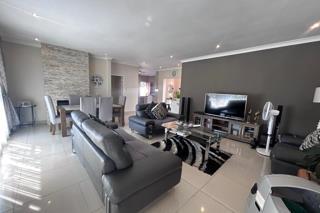 3 Bedroom Property for Sale in Brackenhurst Gauteng