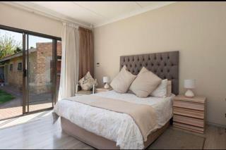 3 Bedroom Property for Sale in Brackenhurst Gauteng