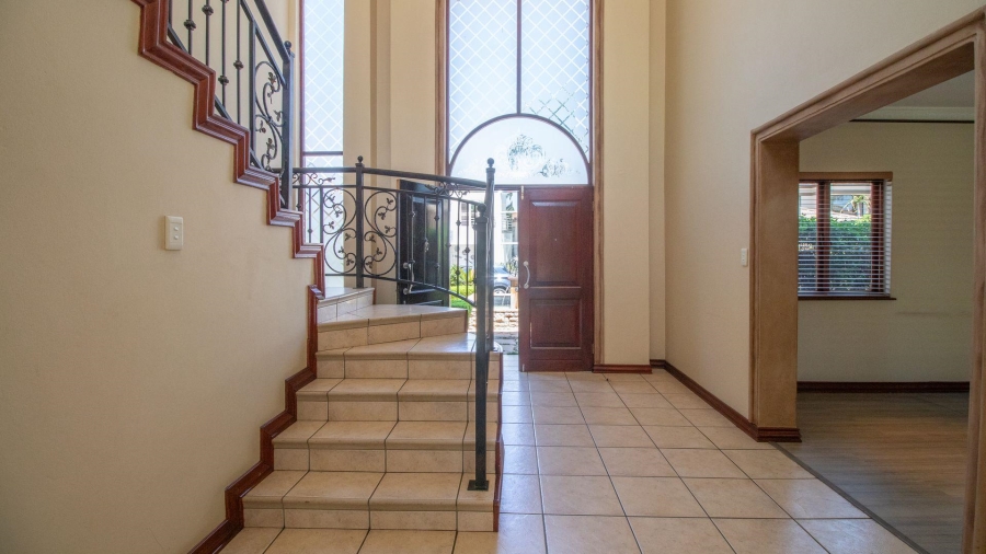 3 Bedroom Property for Sale in Beyerspark Gauteng