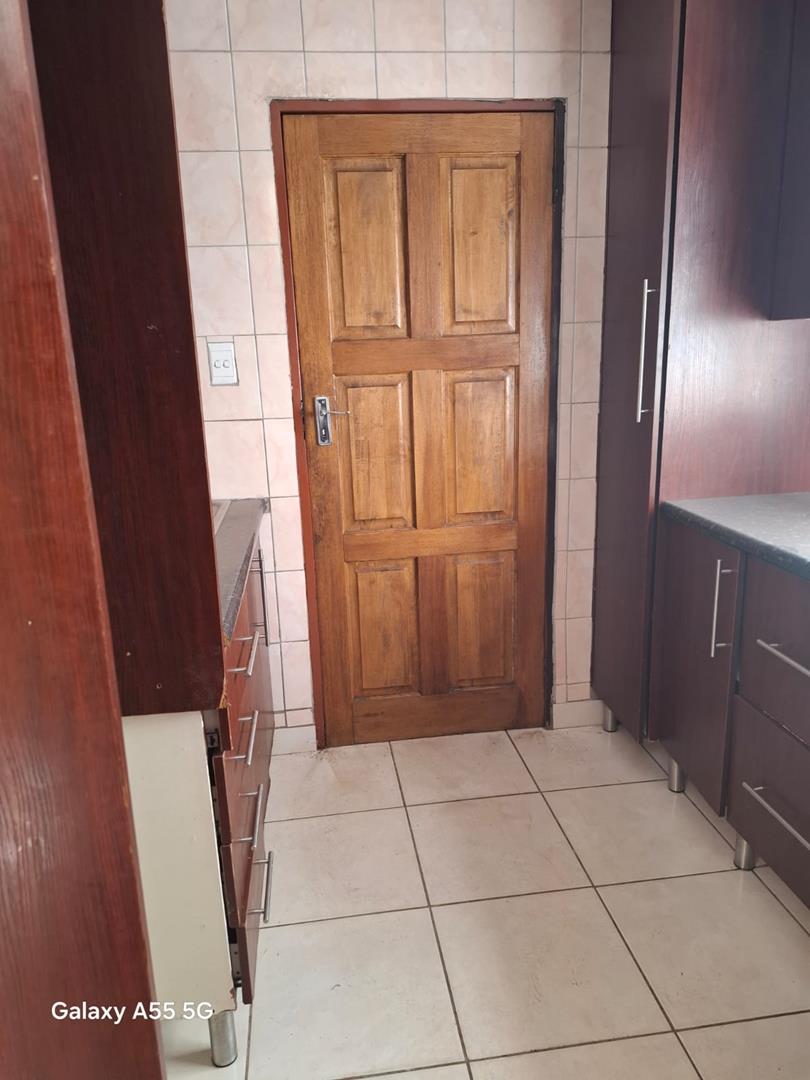 2 Bedroom Property for Sale in Rosslyn Gauteng