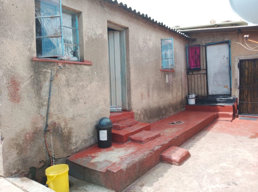 2 Bedroom Property for Sale in Tembisa Gauteng