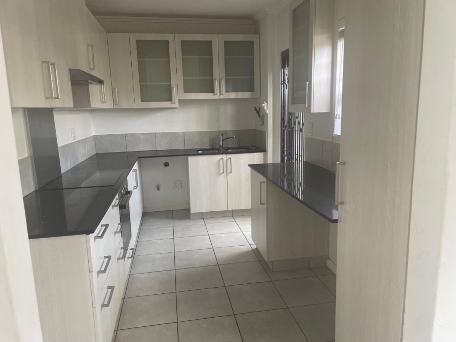 To Let 2 Bedroom Property for Rent in Edenburg Gauteng