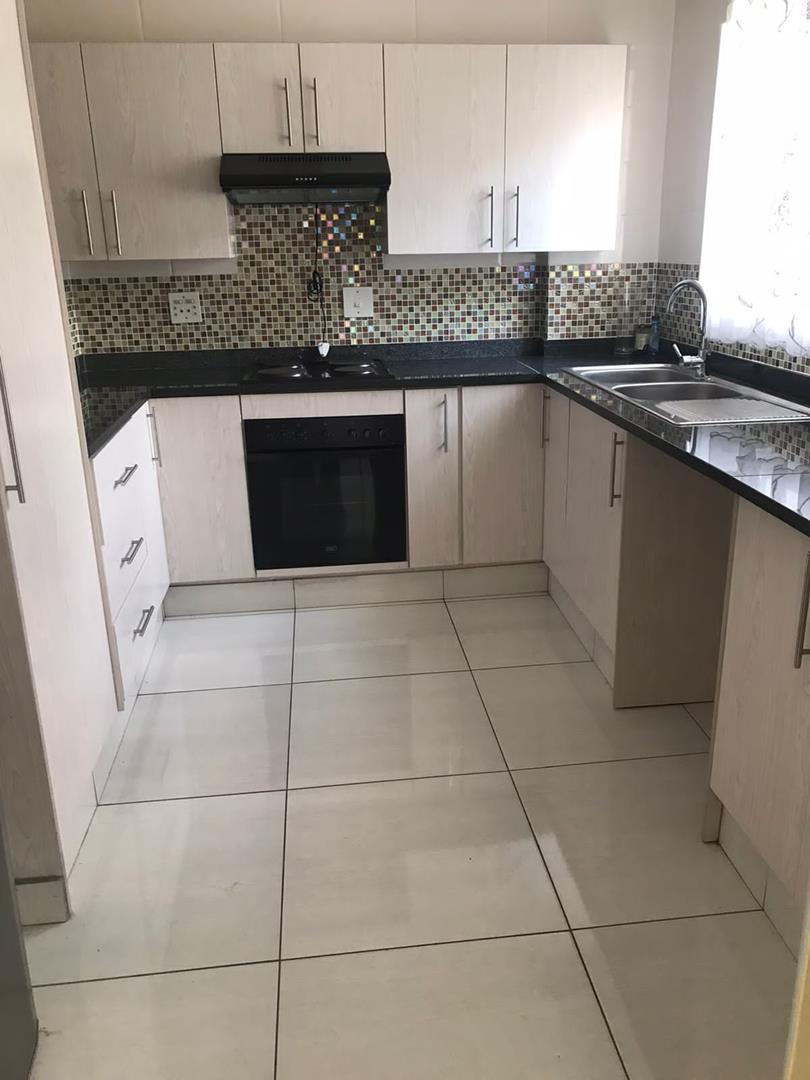 To Let 2 Bedroom Property for Rent in Morningside Gauteng