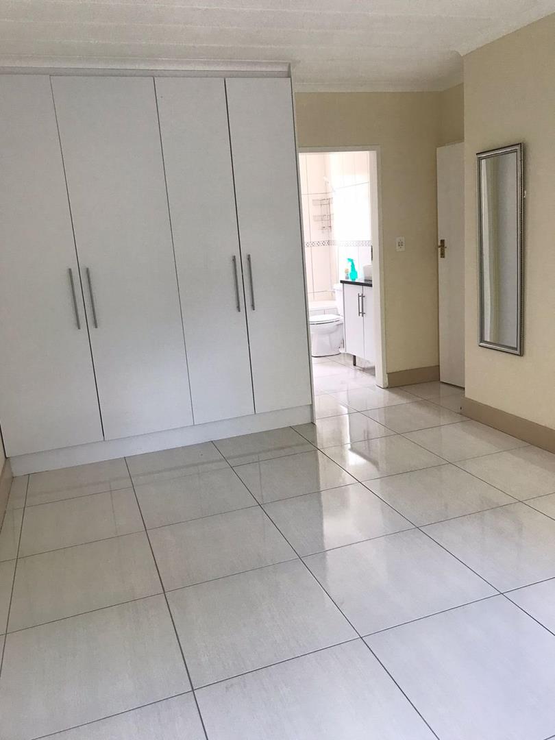 To Let 2 Bedroom Property for Rent in Morningside Gauteng