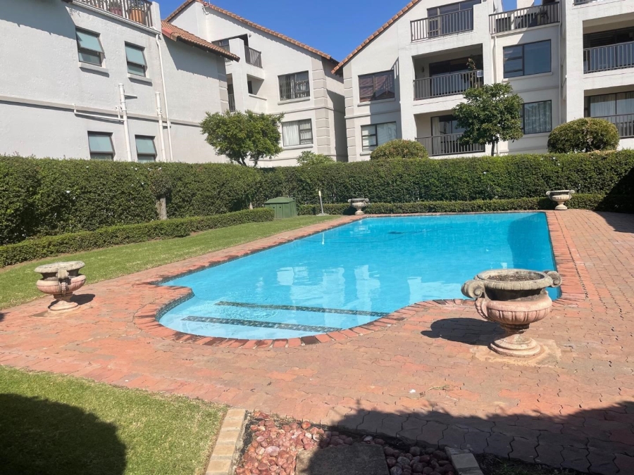 To Let 2 Bedroom Property for Rent in Sunninghill Gauteng