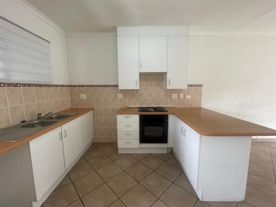 1 Bedroom Property for Sale in Sunninghill Gauteng