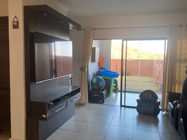 To Let 3 Bedroom Property for Rent in Oakdene Gauteng