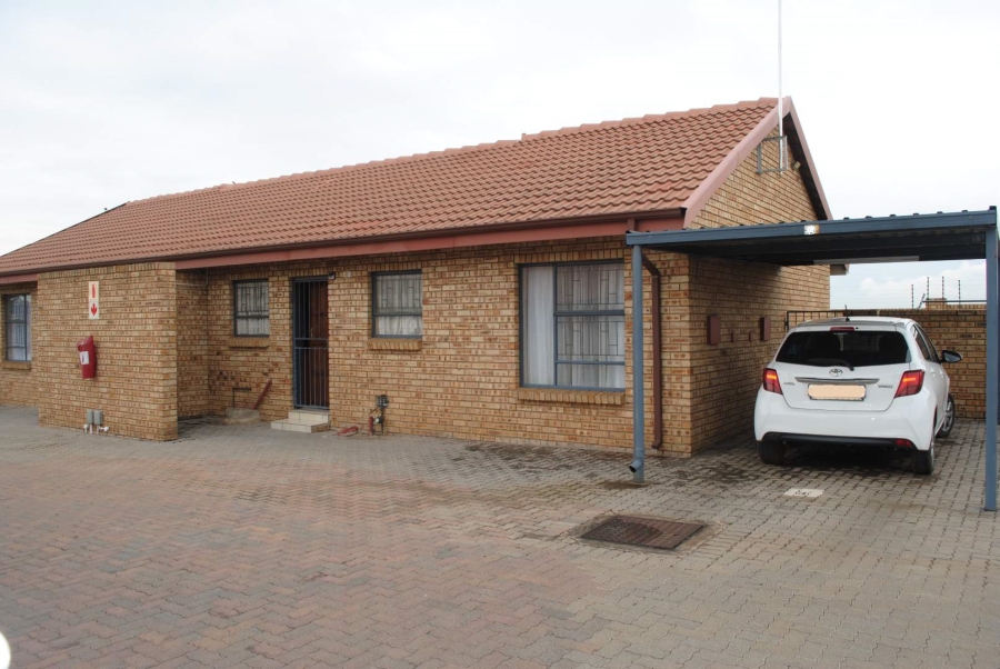 2 Bedroom Property for Sale in Riversdale Gauteng