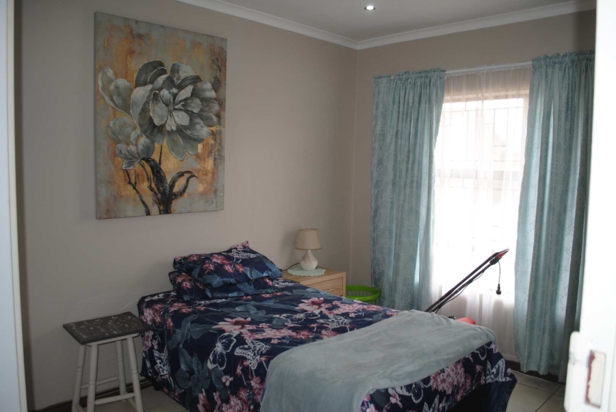 2 Bedroom Property for Sale in Riversdale Gauteng