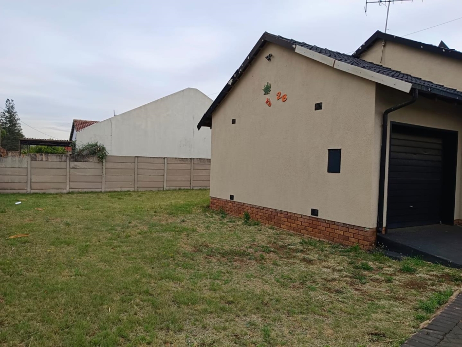 3 Bedroom Property for Sale in Mayberry Park Gauteng