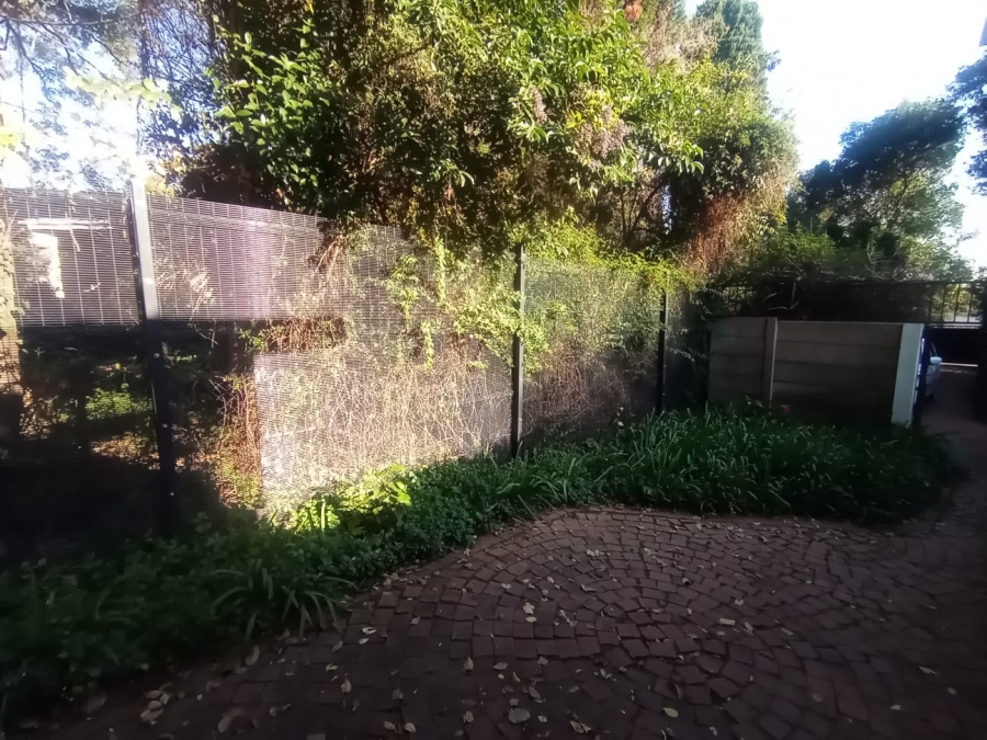 To Let 1 Bedroom Property for Rent in Bryanston Gauteng