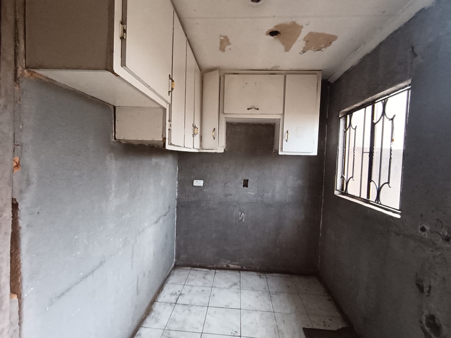 2 Bedroom Property for Sale in Emoyeni Gauteng