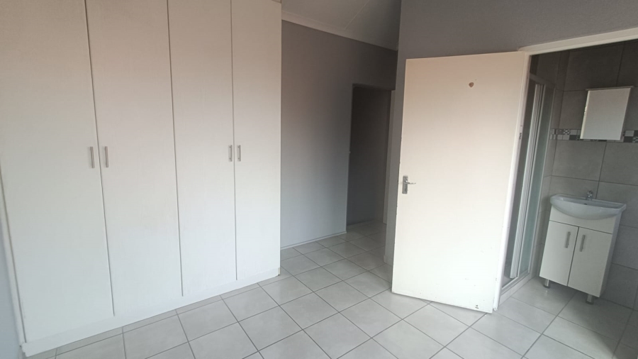 3 Bedroom Property for Sale in Hennopspark Gauteng