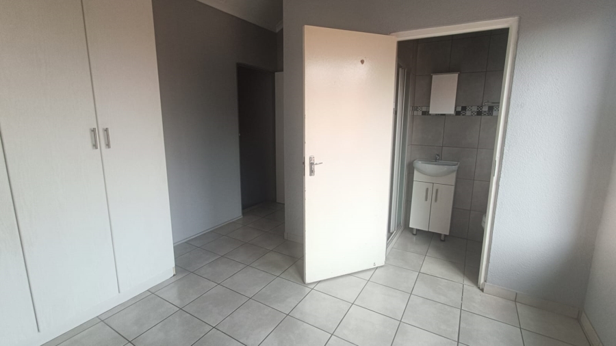 3 Bedroom Property for Sale in Hennopspark Gauteng