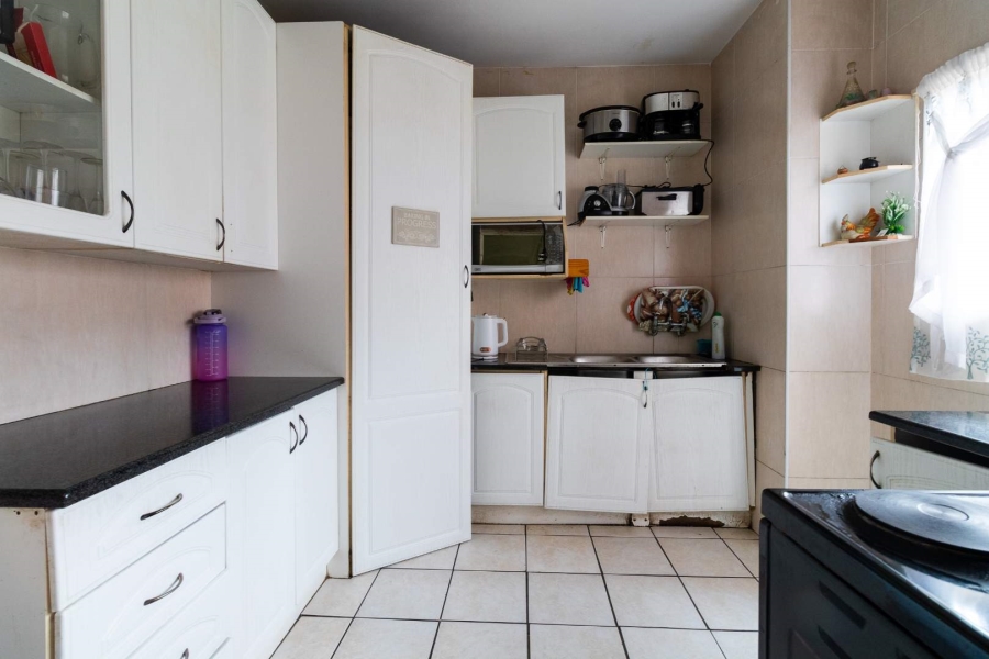 2 Bedroom Property for Sale in Benoni Central Gauteng