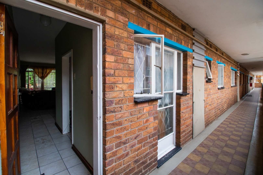 2 Bedroom Property for Sale in Benoni Central Gauteng