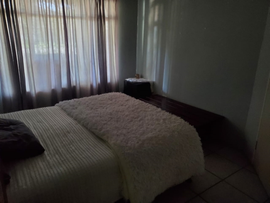 6 Bedroom Property for Sale in Benoni South Gauteng