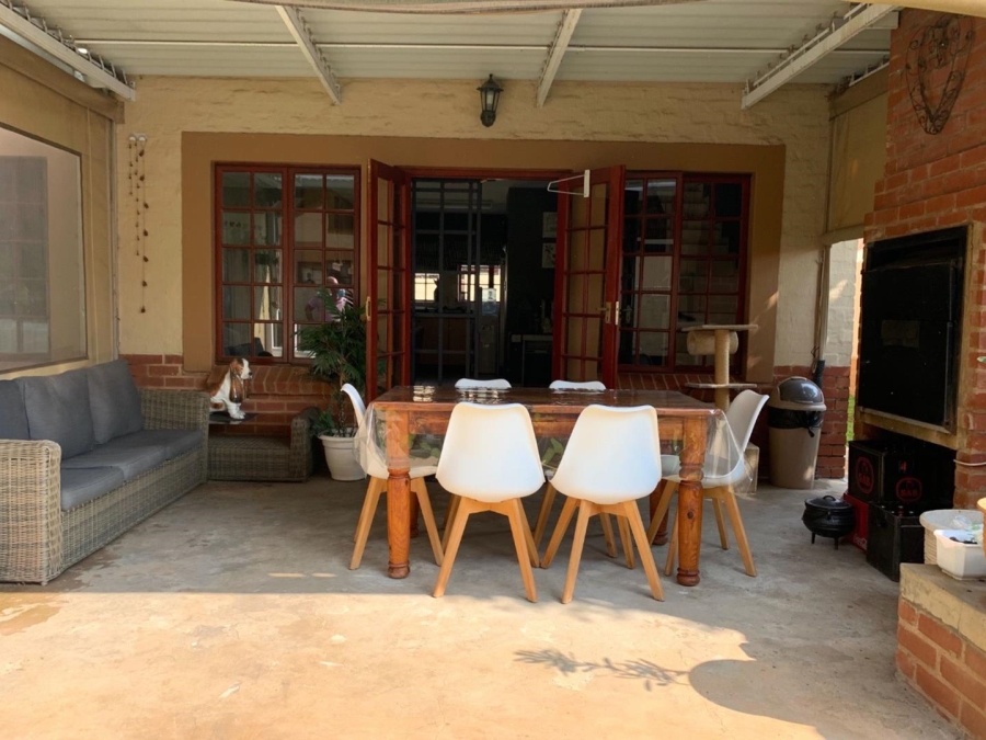 3 Bedroom Property for Sale in Equestria Gauteng