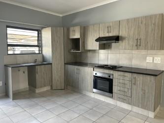 To Let 2 Bedroom Property for Rent in Brentwood Gauteng