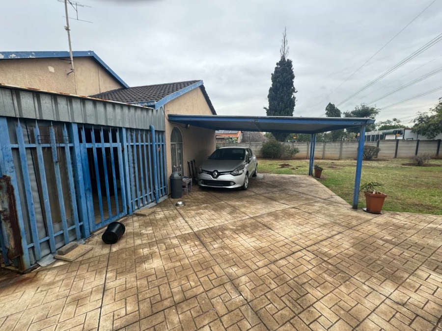 3 Bedroom Property for Sale in Mayberry Park Gauteng