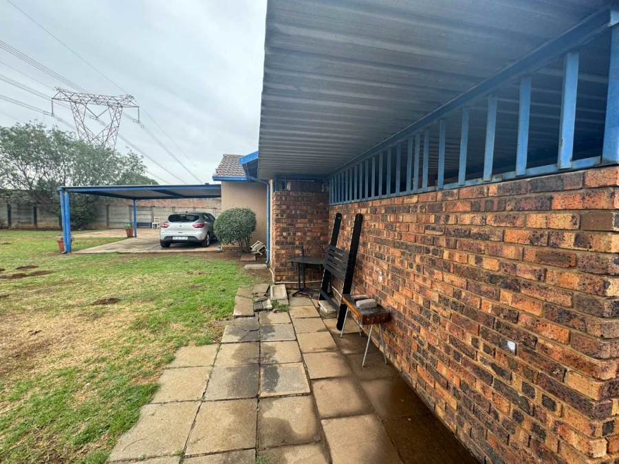 3 Bedroom Property for Sale in Mayberry Park Gauteng