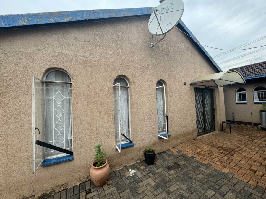 3 Bedroom Property for Sale in Mayberry Park Gauteng