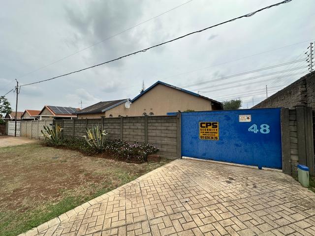 3 Bedroom Property for Sale in Mayberry Park Gauteng