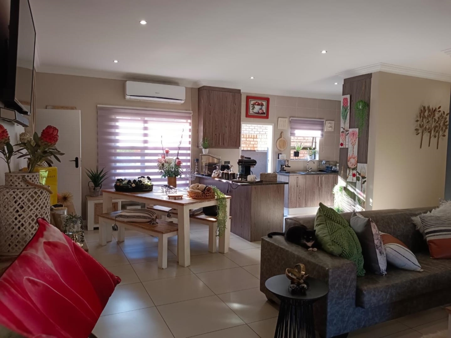 To Let 3 Bedroom Property for Rent in New Redruth Gauteng