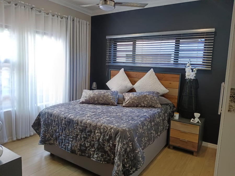 To Let 3 Bedroom Property for Rent in New Redruth Gauteng