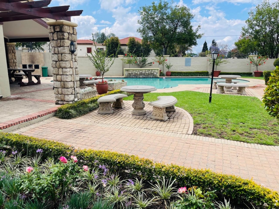 1 Bedroom Property for Sale in Morningside Gauteng