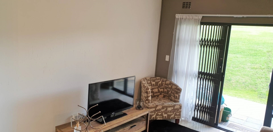 To Let 1 Bedroom Property for Rent in Jackal Creek Golf Estate Gauteng