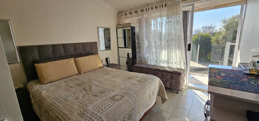 To Let 3 Bedroom Property for Rent in Clubview Gauteng