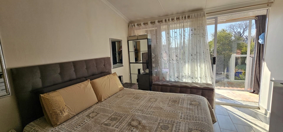 To Let 3 Bedroom Property for Rent in Clubview Gauteng