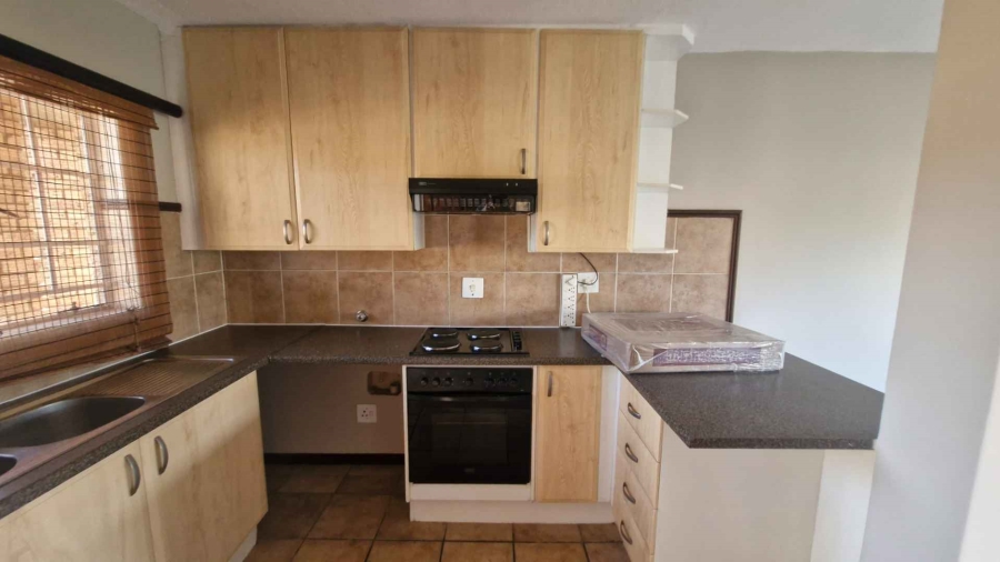 2 Bedroom Property for Sale in Olympus Gauteng