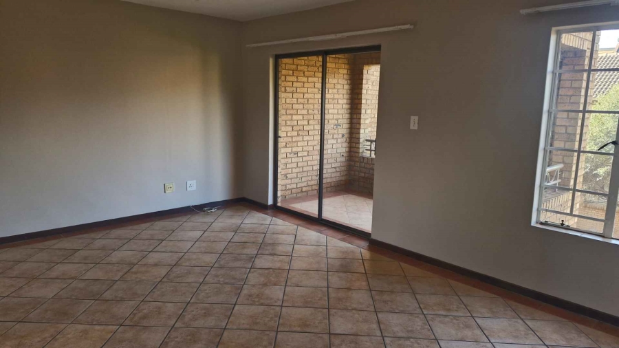 2 Bedroom Property for Sale in Olympus Gauteng