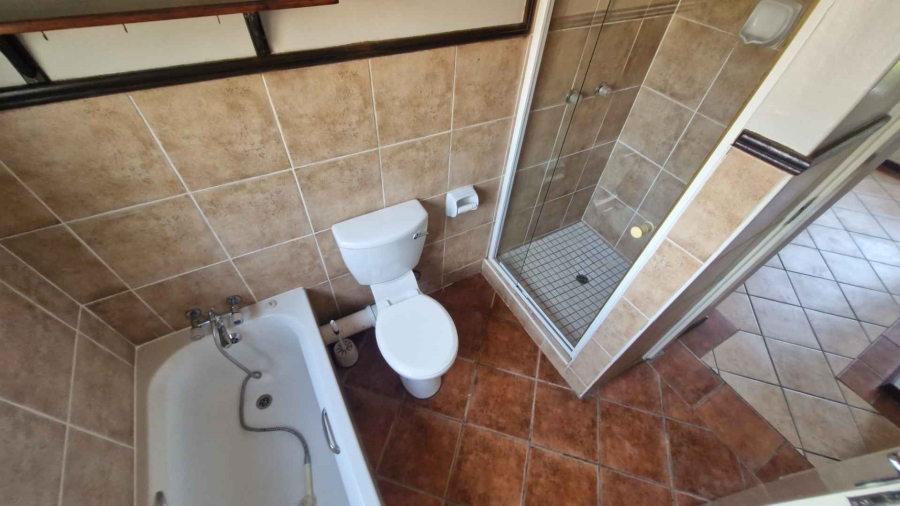 2 Bedroom Property for Sale in Olympus Gauteng