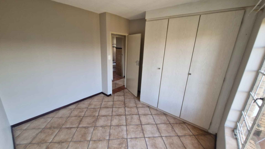 2 Bedroom Property for Sale in Olympus Gauteng