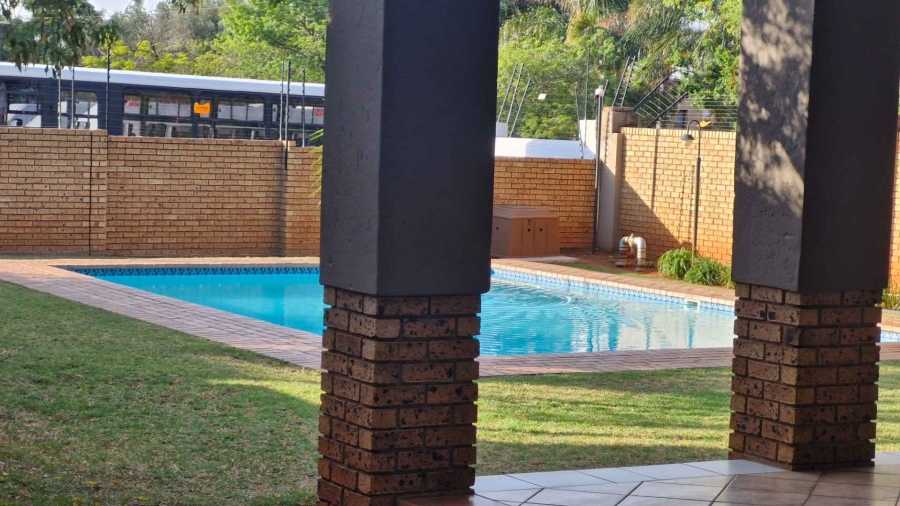 2 Bedroom Property for Sale in Olympus Gauteng