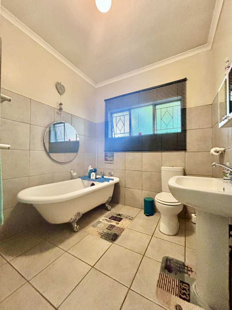 3 Bedroom Property for Sale in Dorandia Ext 15 Gauteng