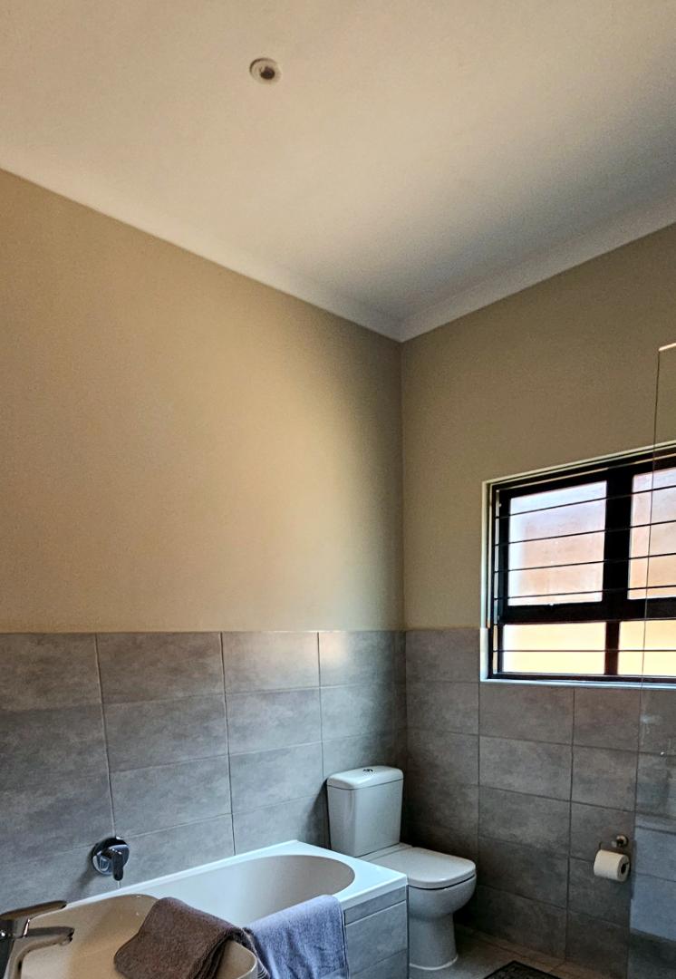 2 Bedroom Property for Sale in Boardwalk Villas Gauteng