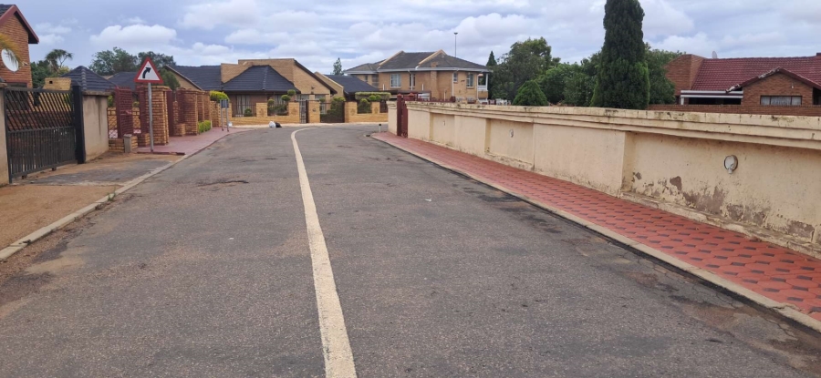 3 Bedroom Property for Sale in Soshanguve DD Gauteng