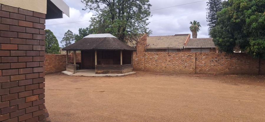 3 Bedroom Property for Sale in Soshanguve DD Gauteng